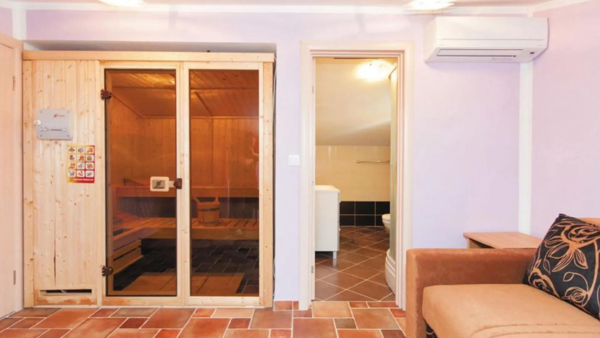 Holiday Home Boni Rab Town
