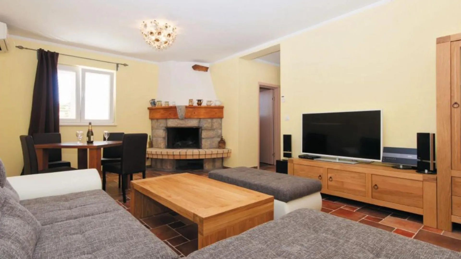 Holiday Home Boni Rab Town 0*,  Croatia